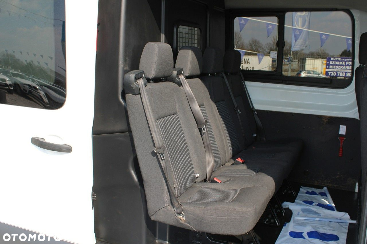 Ford Transit - 15
