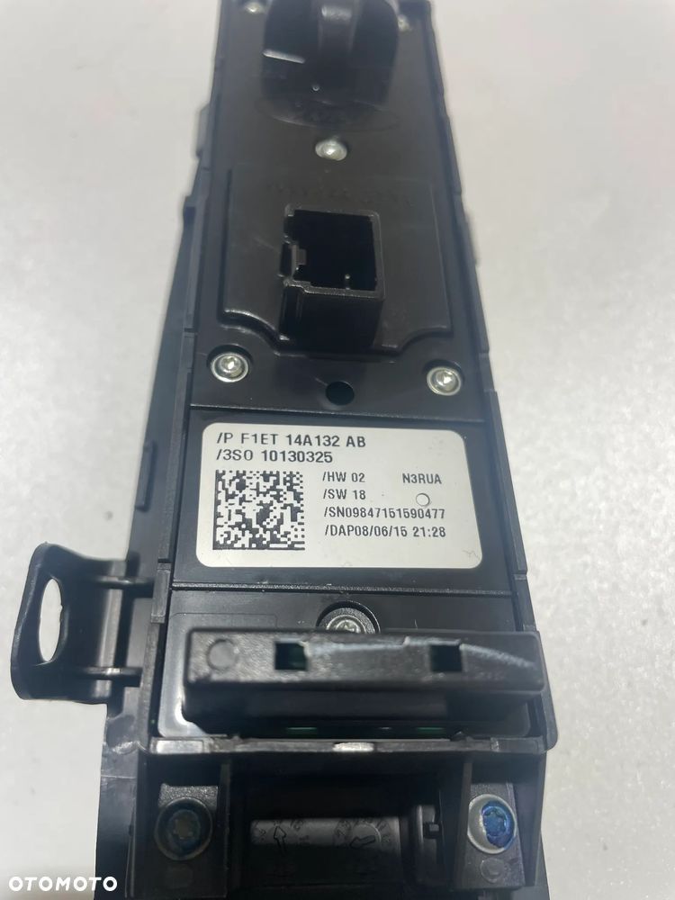 PRZELACZNIK DO SZYB FORD FOCUS MK 3 - 3