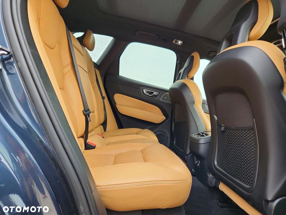 Volvo XC 60 T6 AWD Geartronic Inscription - 10