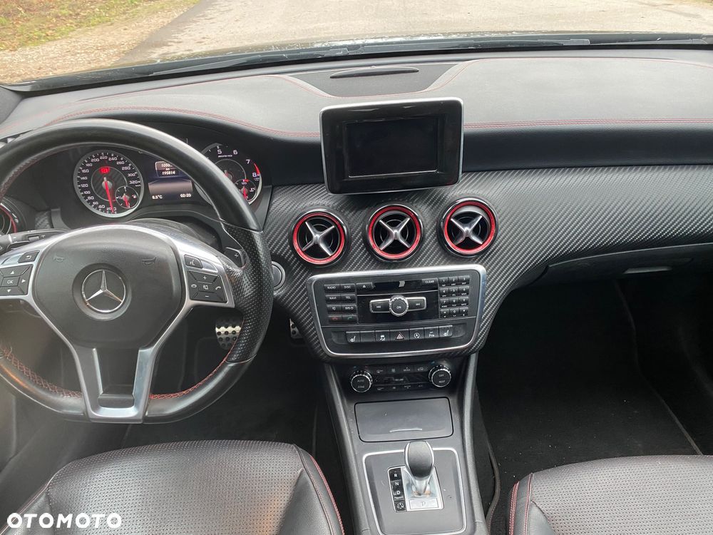 Mercedes-Benz Klasa A 45 AMG 4Matic AMG Speedshift 7G-DCT - 15