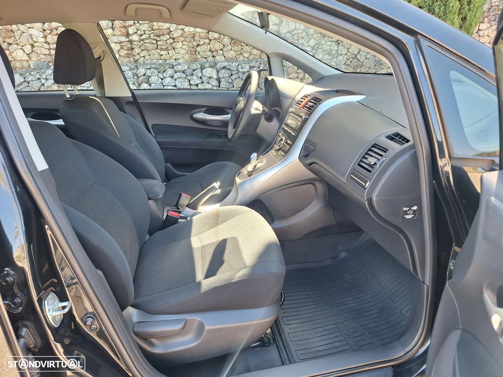 Toyota Auris 1.8 HSD JLL17 - 6