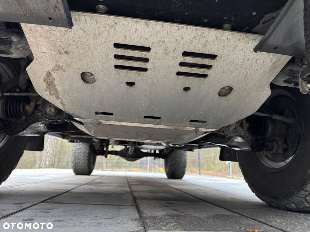 Toyota Hilux 2.8 D-4D Double Cab Invincible 4x4 - 9