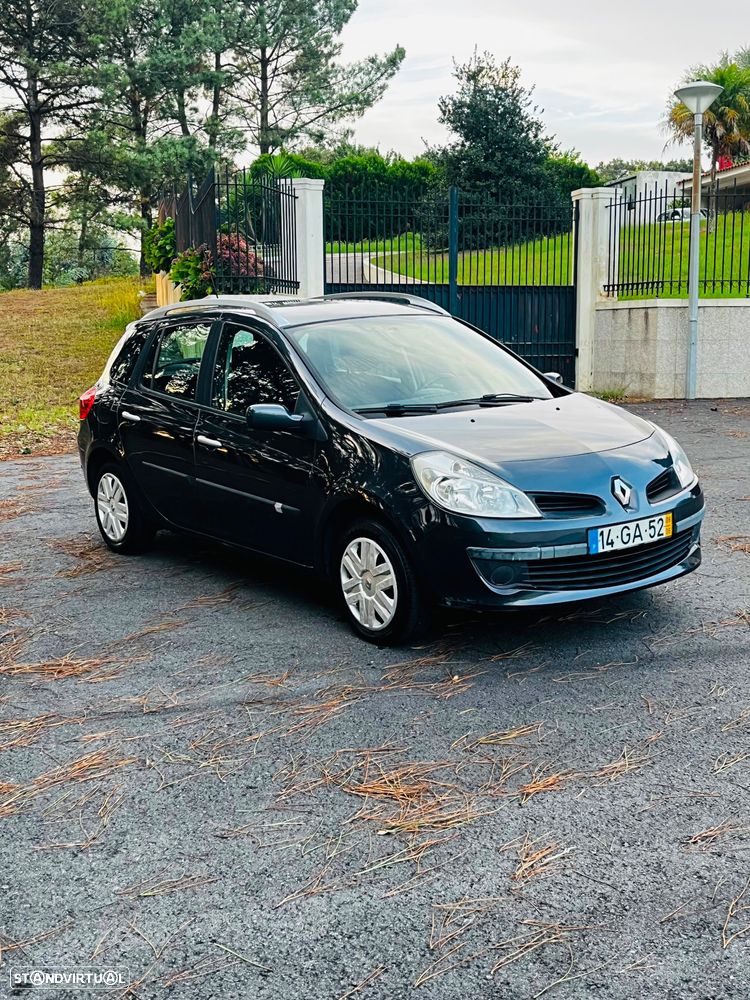 Renault Clio Sport Tourer - 10