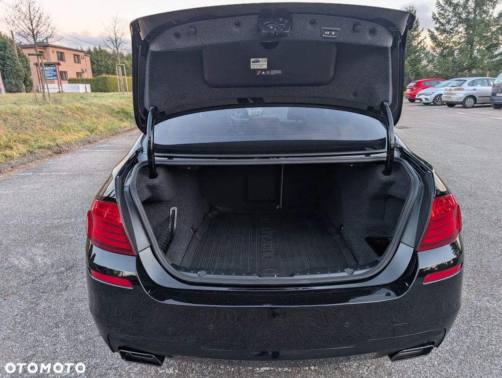 BMW Seria 5 535i xDrive - 21