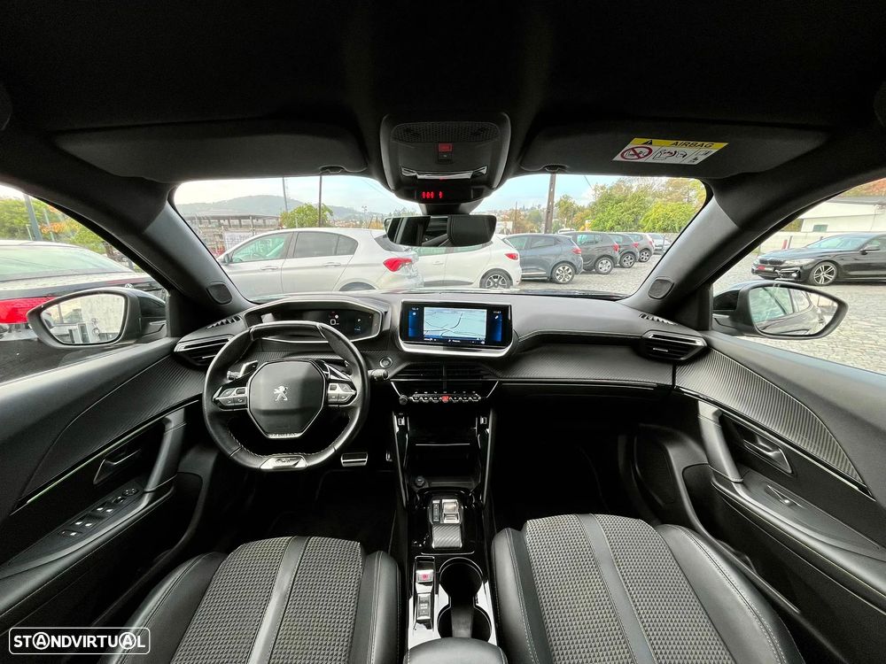 Peugeot 2008 1.2 PureTech GT Line EAT8 - 15