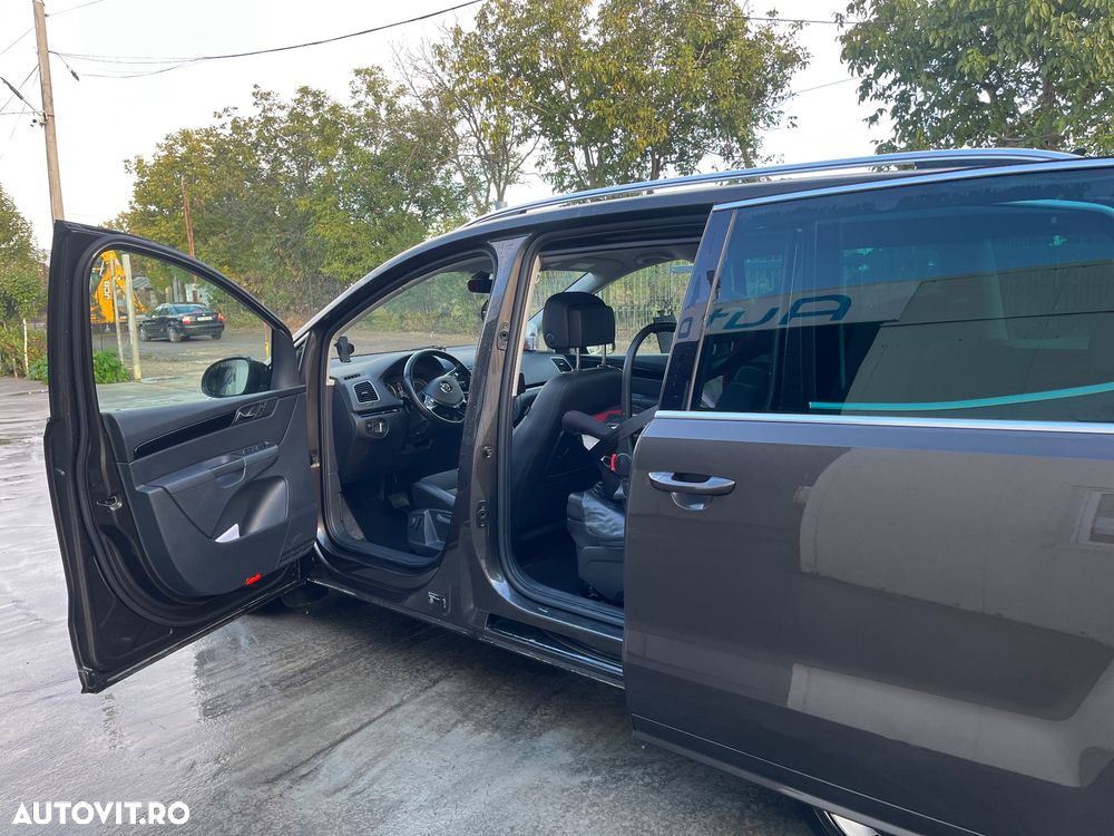 Volkswagen Sharan - 12