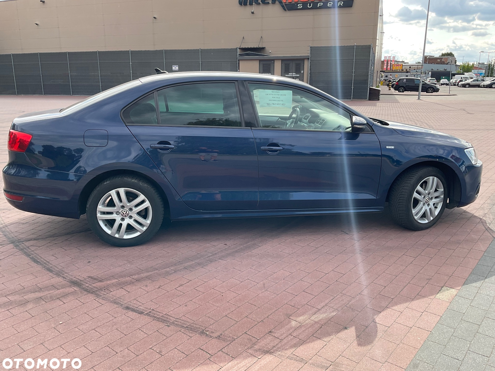 Volkswagen Jetta 2.0 TDI Life - 19