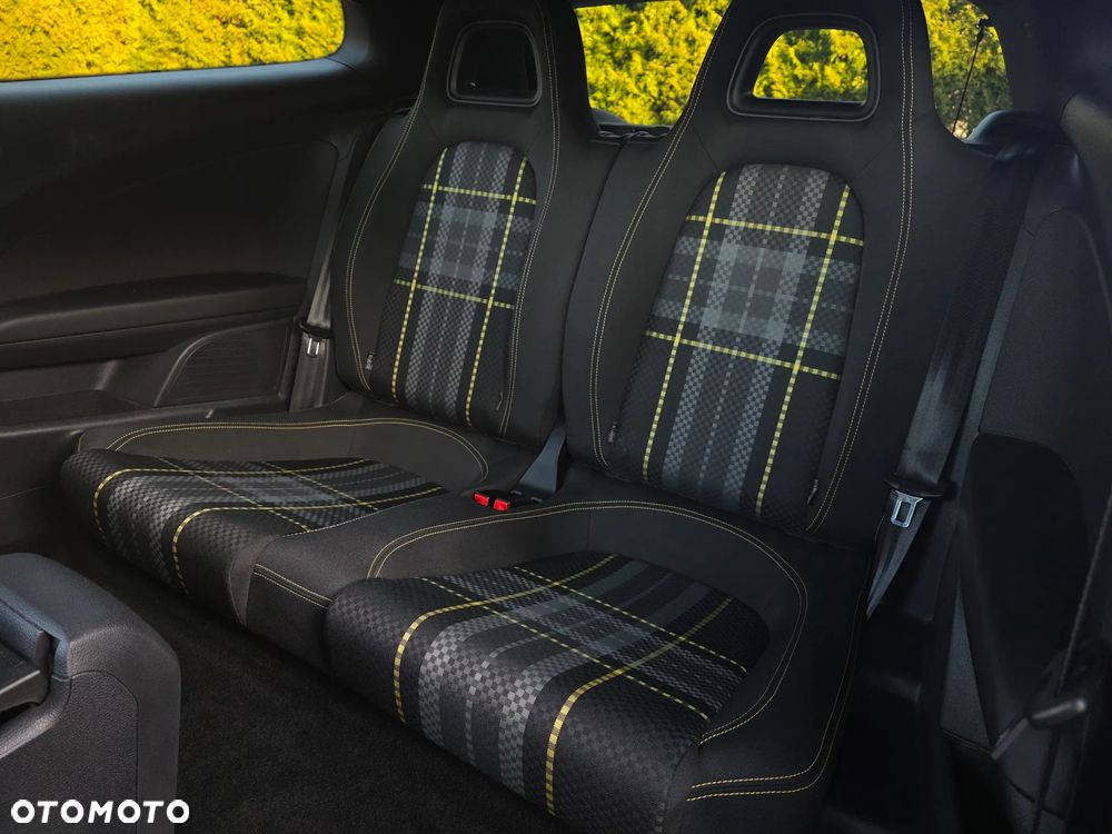 Volkswagen Scirocco 1.4 TSI BlueMotion Technology Club - 20