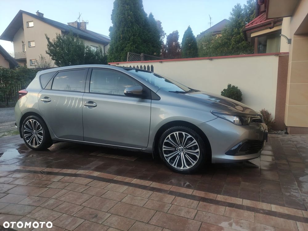 Toyota Auris 1.33 VVT-i Active - 8