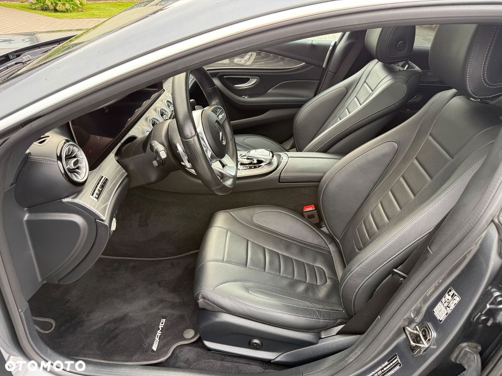 Mercedes-Benz CLS 450 4-Matic AMG - 31