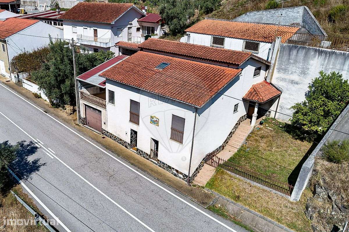Moradia T3 para venda - Grande imagem: 3/48