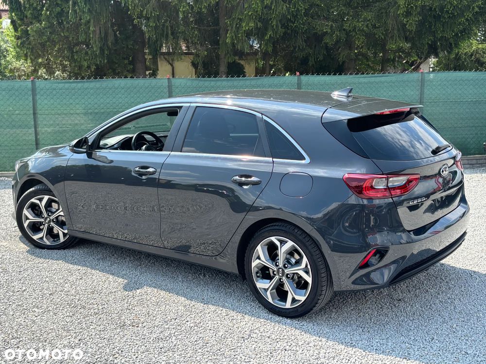 Kia Ceed 1.4 T-GDI L Business Line Plus DCT - 12