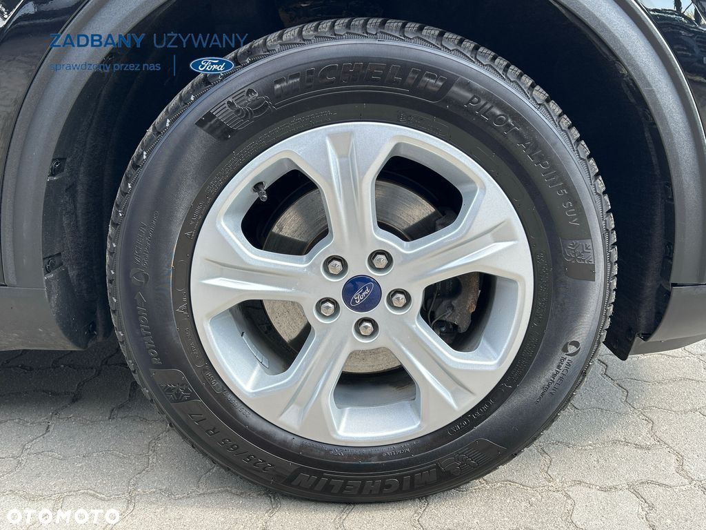 Ford Kuga - 10