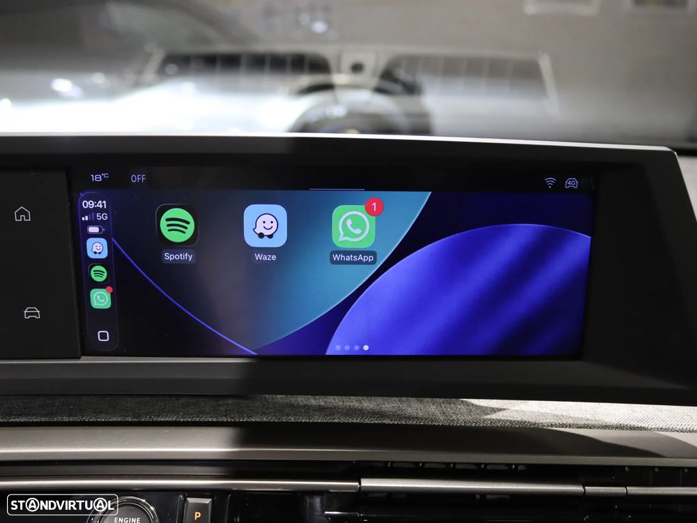 Peugeot 5008 1.2 Hybrid Allure Pack e-DCS6 - 31
