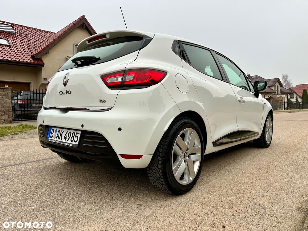 Renault Clio 0.9 Energy TCe Limited EU6 - 11