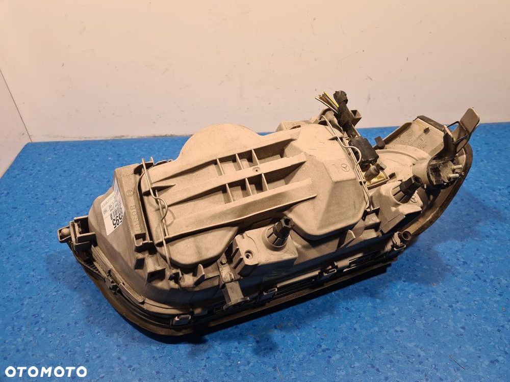 MERCEDES-BENZ W202 C 180 REFLEKTOR LEWY - 7