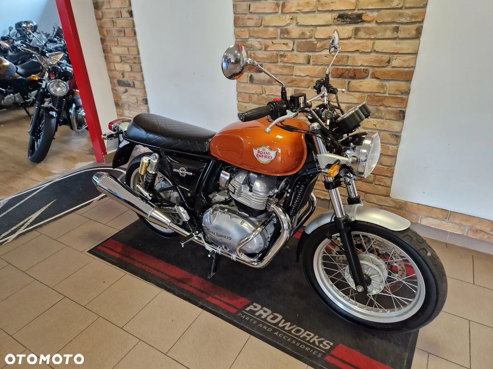Royal Enfield Continental - 34