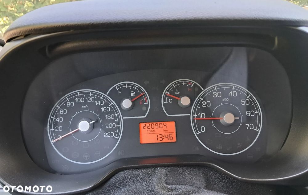 Fiat Grande Punto 1.3 Multijet 16V Active - 10