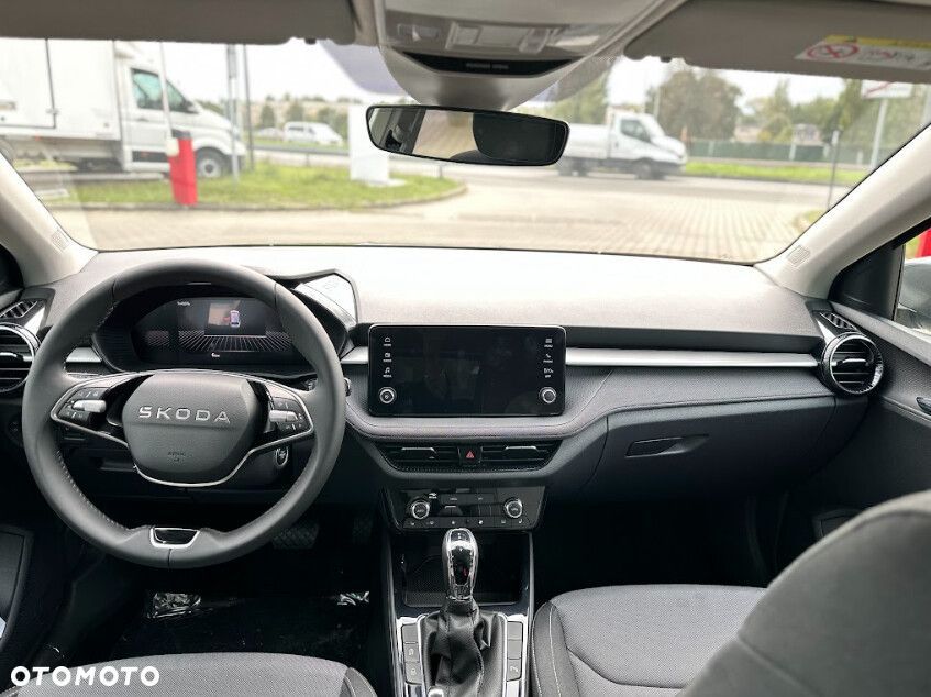 Skoda Fabia - 8