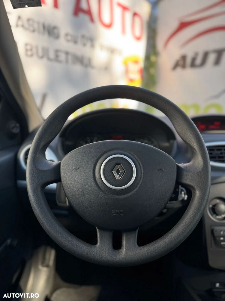 Renault Clio 1.2 16V 75 Collection - 25