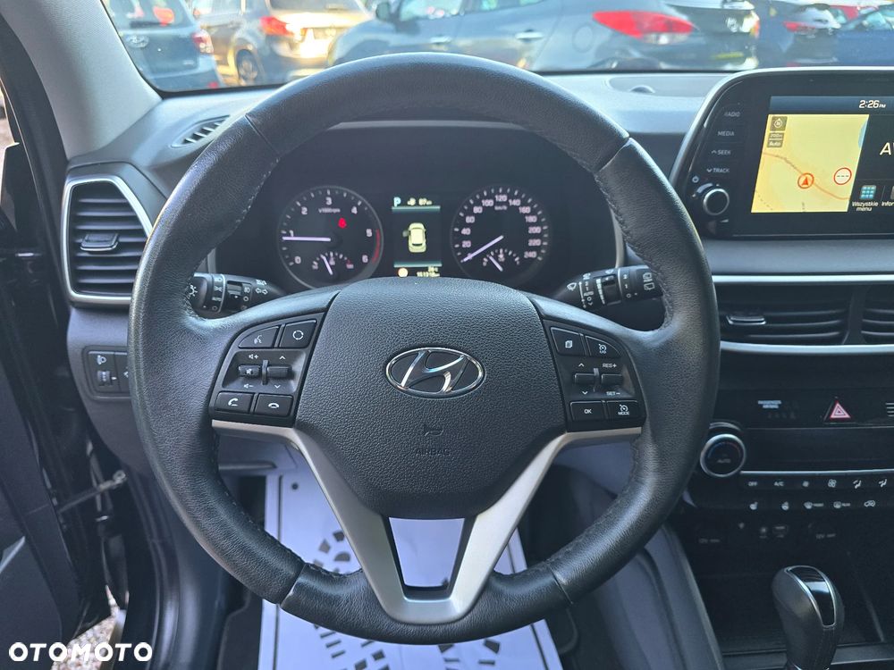 Hyundai Tucson 2.0 CRDI 4WD Automatik Style - 31