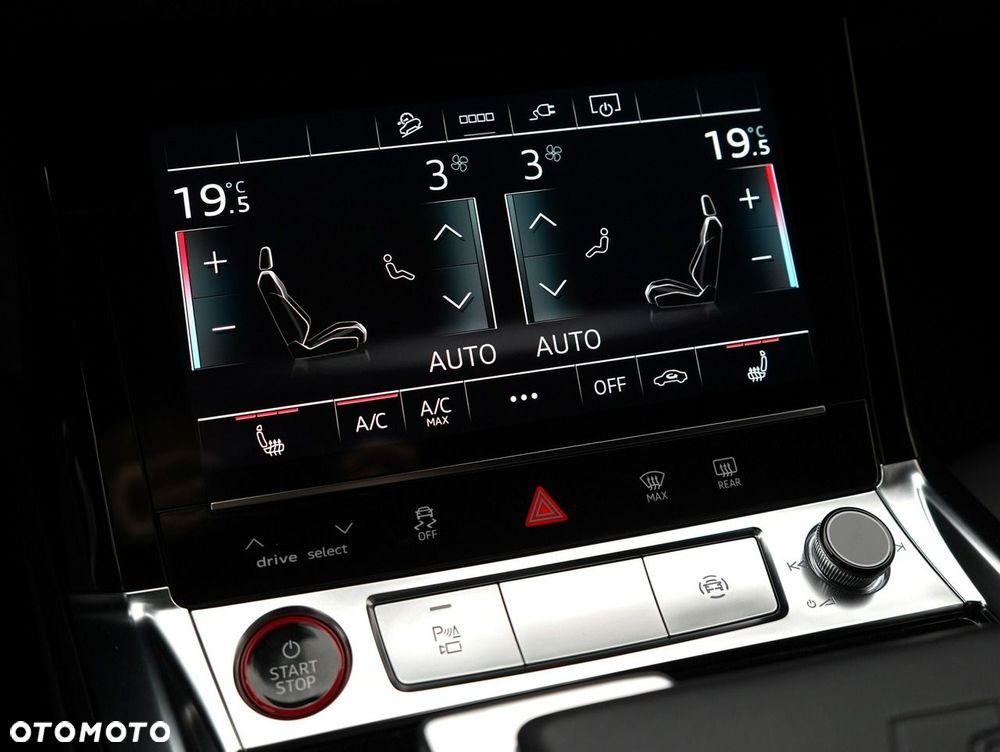 Audi Q8 Sportback e-tron - 21