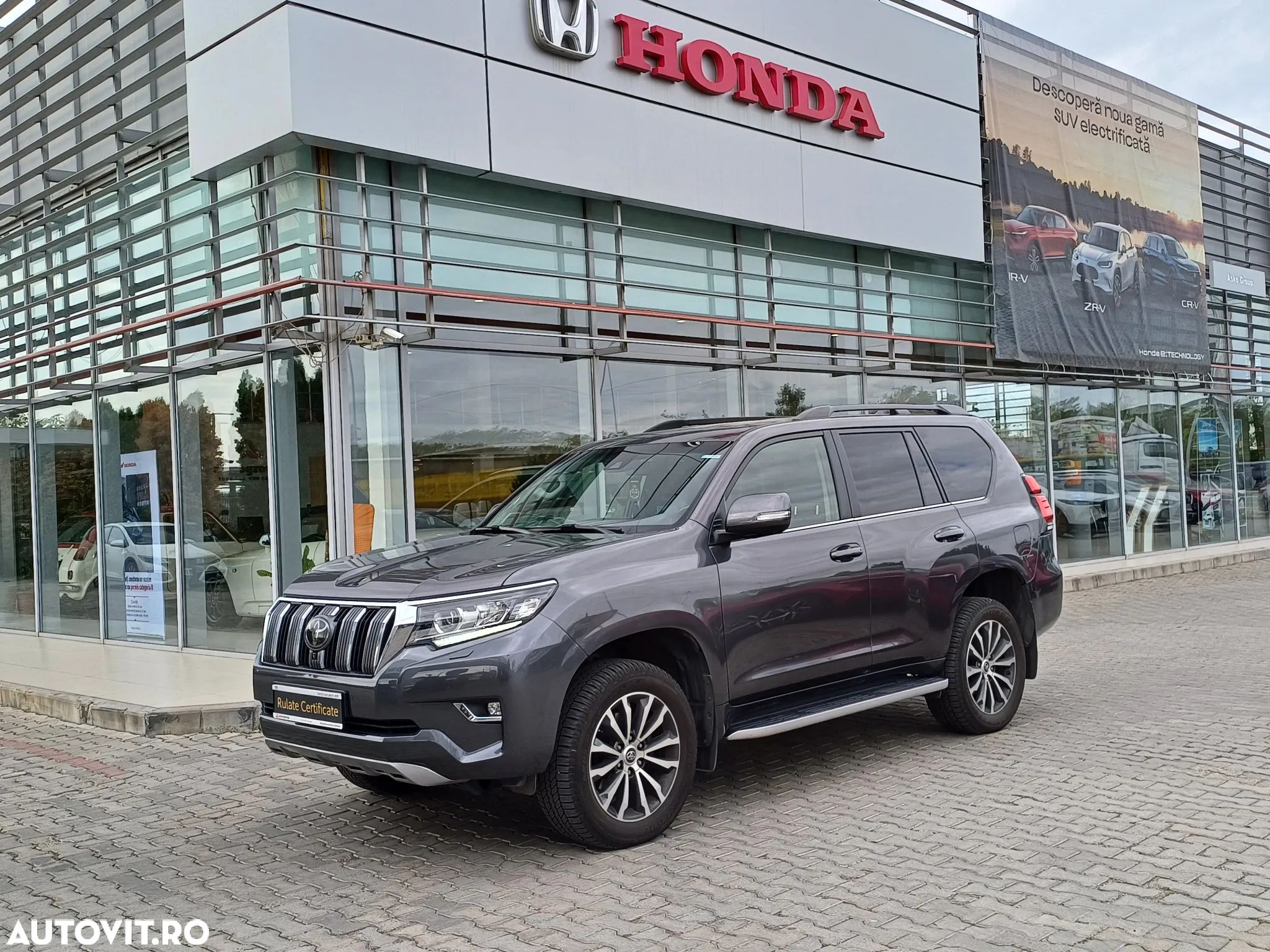 Toyota Land Cruiser 2.8l Turbo D-4D AVS Aut. Luxury - 1