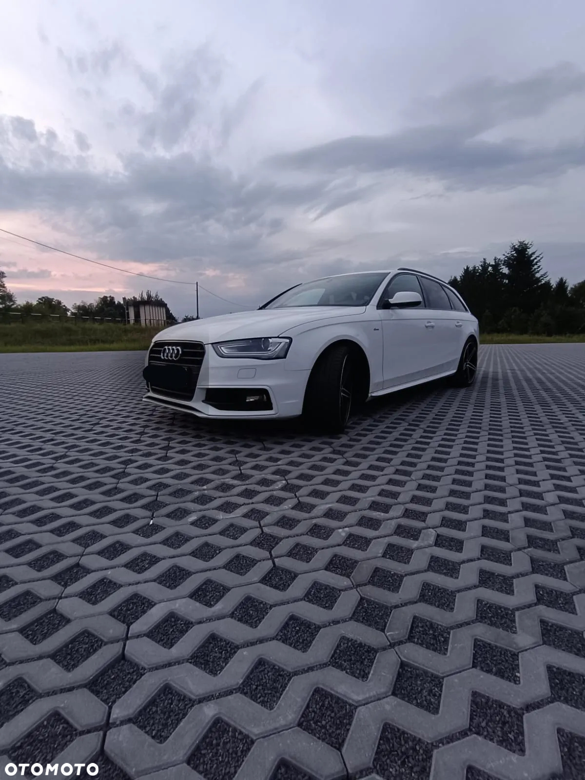Audi A4 2.0 TDI clean diesel - 10