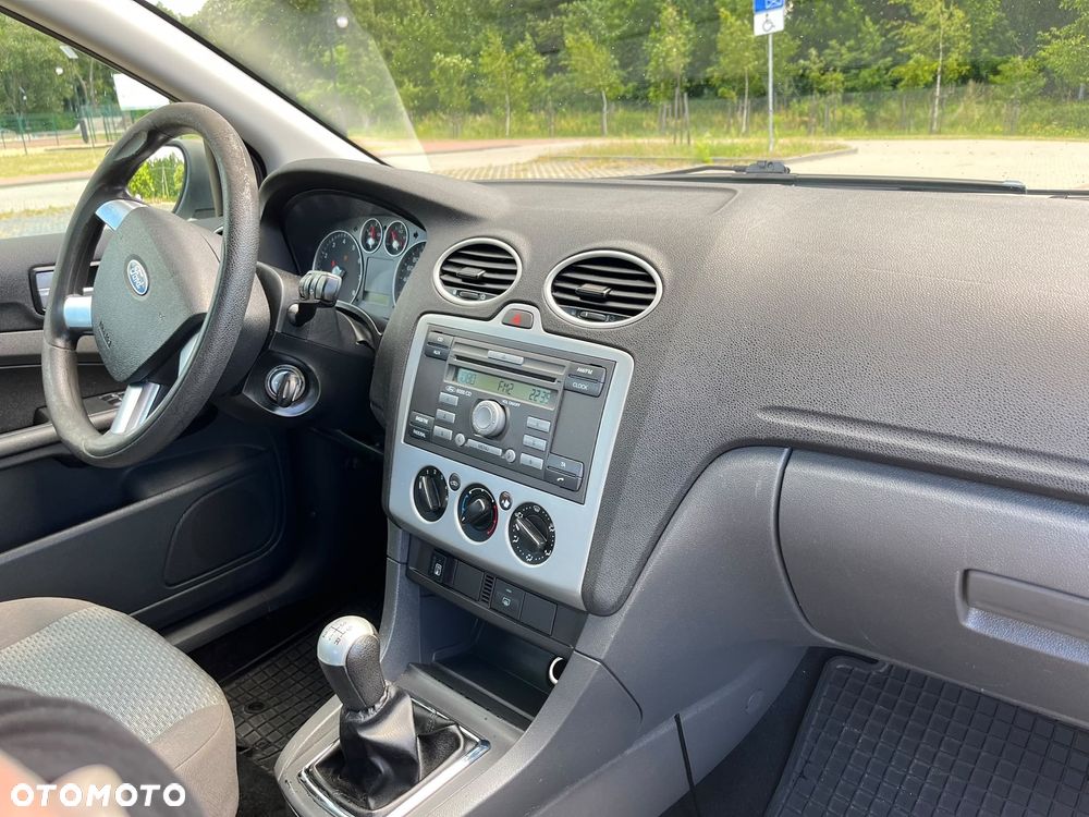 Ford Focus - 8