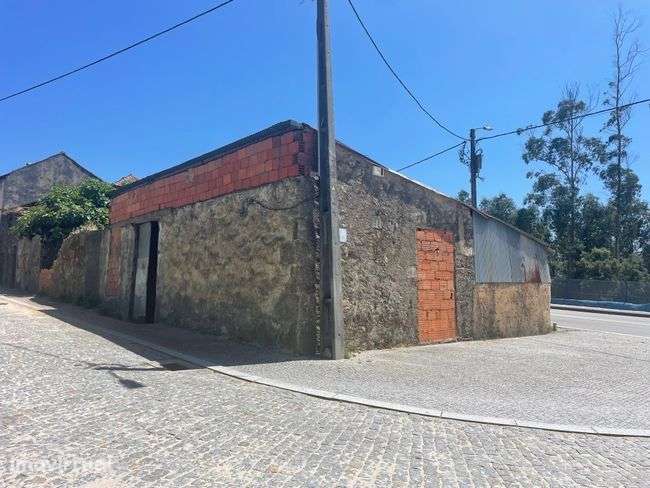 Moradia para reconstrução total em Sao joao de Ver - Grande imagem: 3/9