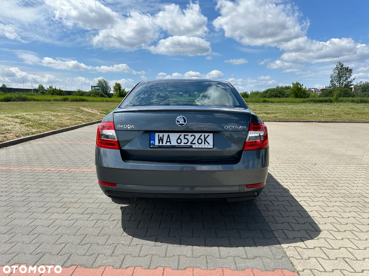 Skoda Octavia 1.5 TSI ACT Style DSG - 6