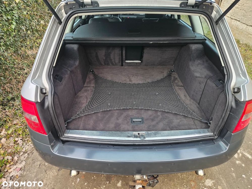 Audi A6 Allroad - 16