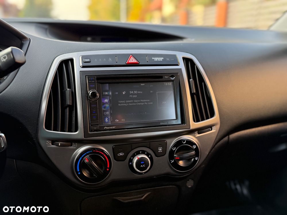 Hyundai i20 1.2 Trend - 20