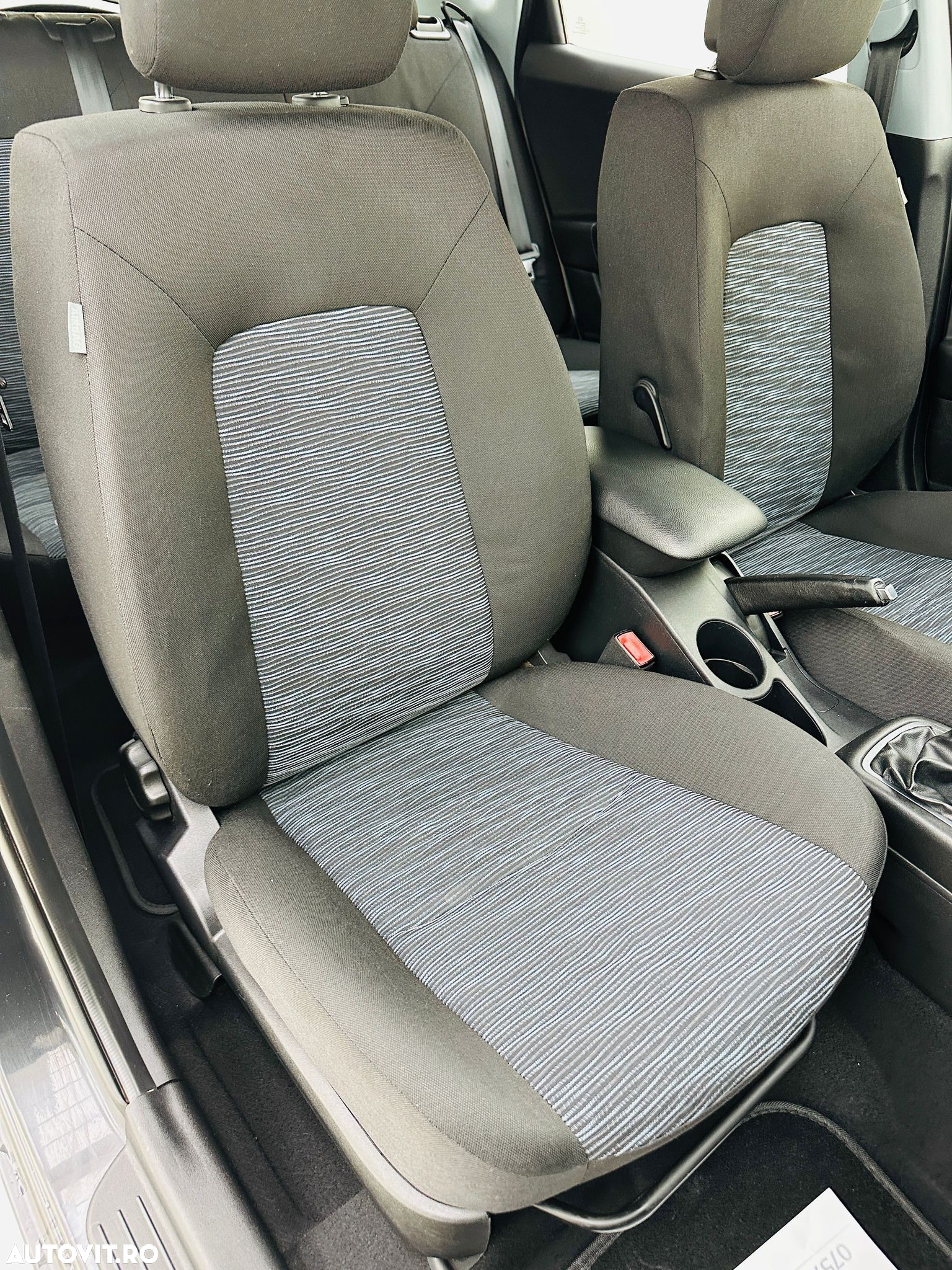 Kia Ceed - 23