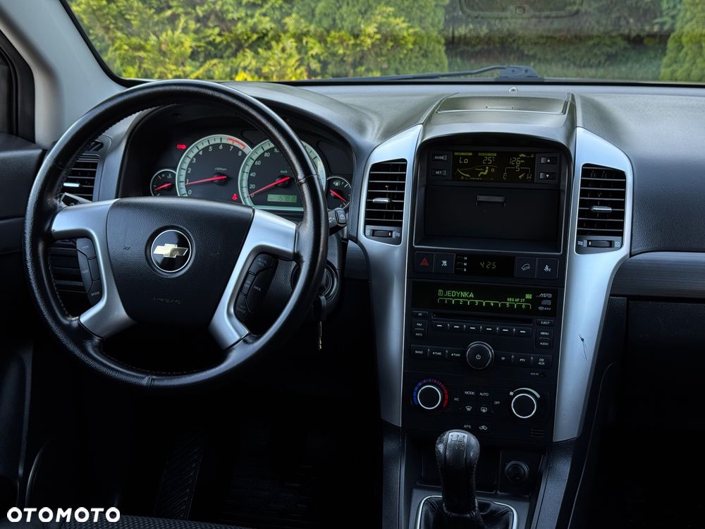 Chevrolet Captiva 2.4 2WD 7 Sitzer LS - 32