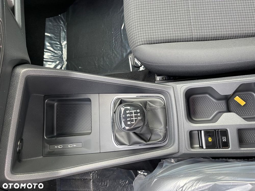 Volkswagen Caddy Cargo - 25