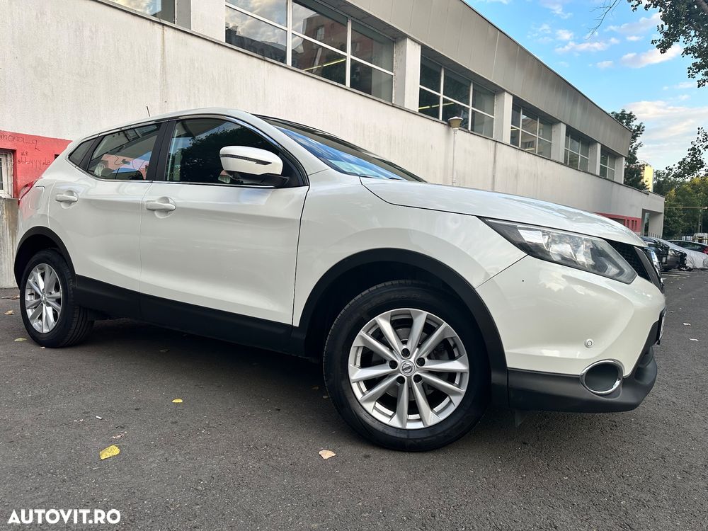 Nissan Qashqai 1.6 DCI Start/Stop X-TRONIC N-Connecta - 9