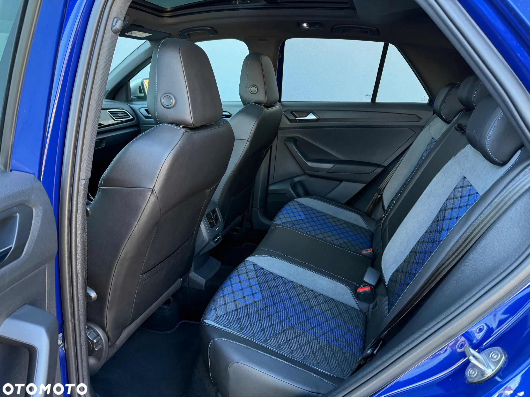Volkswagen T-Roc 2.0 TSI 4Motion R DSG - 8