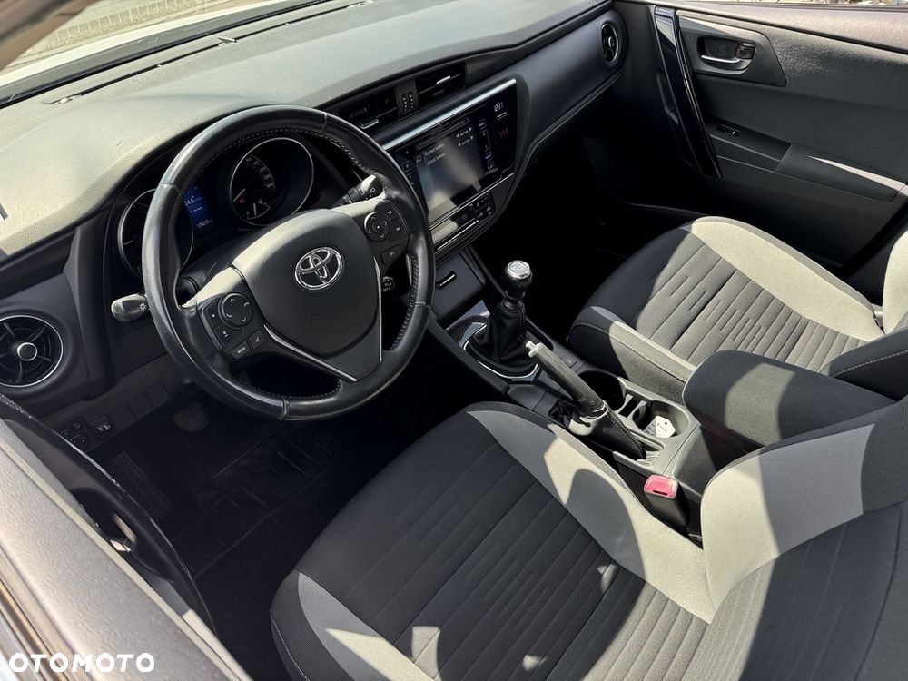 Toyota Auris 1.2 T Dynamic - 5