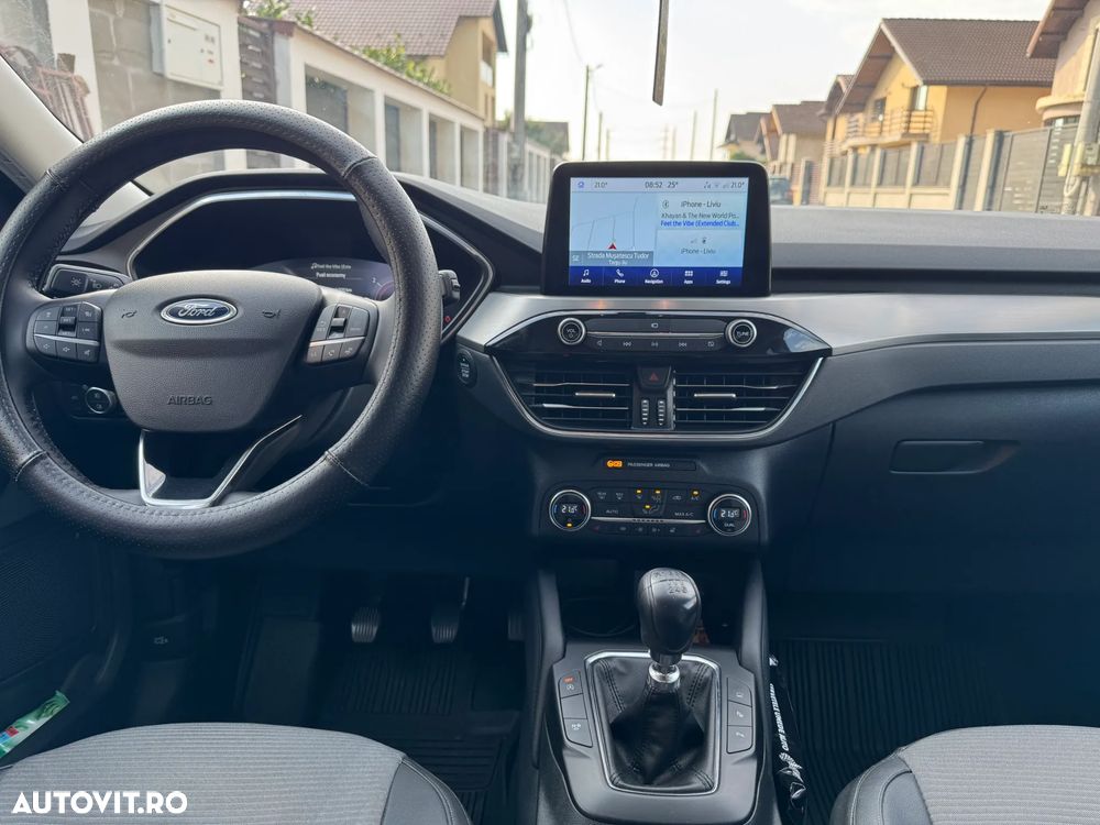 Ford Kuga - 5