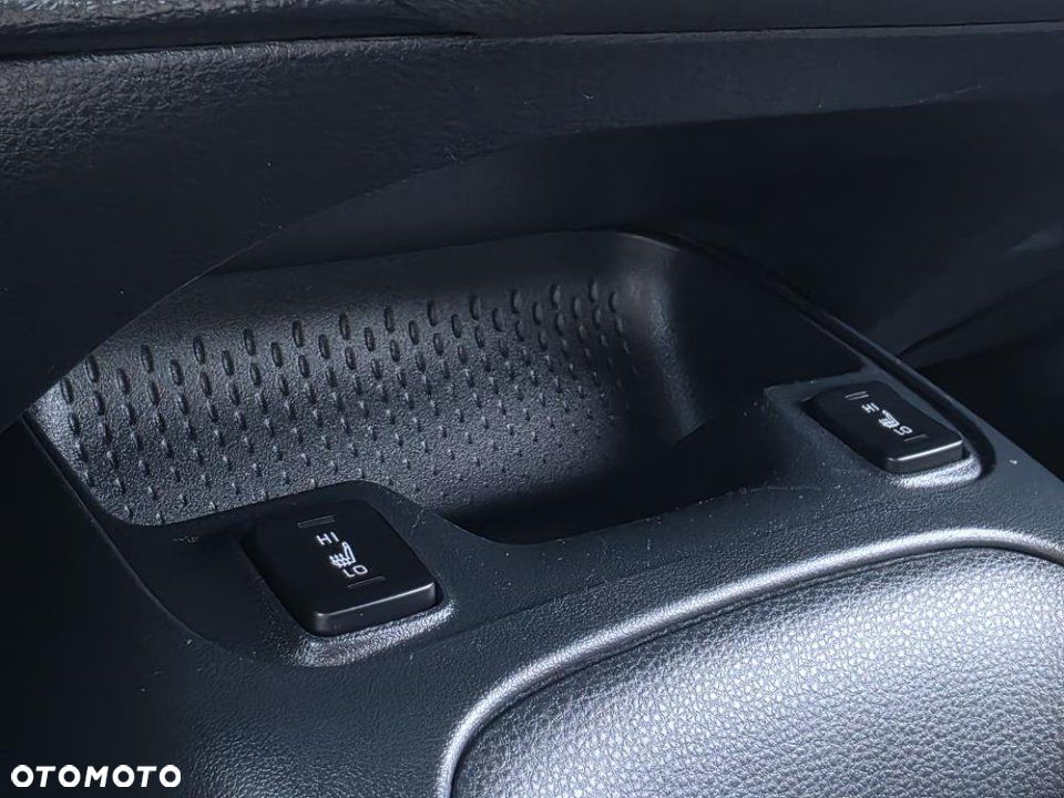 Toyota Corolla - 31