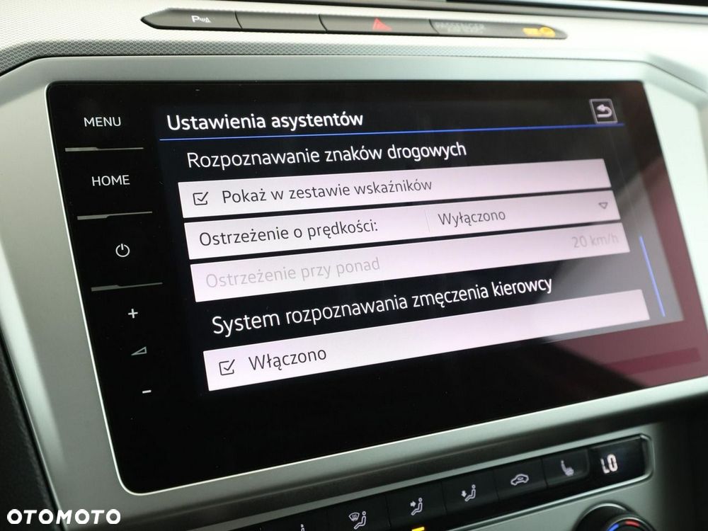 Volkswagen Passat Variant 1.6 TDI (BlueMotion Technology) DSG Comfortline - 29
