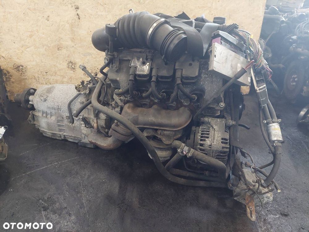 SILNIK BENZYNOWY KOMPLETNY + SKRZYNIA MERCEDES W210 E240 112914 722696 - 2