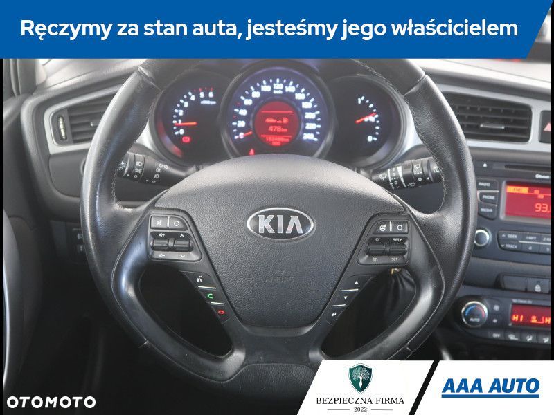 Kia Ceed - 16