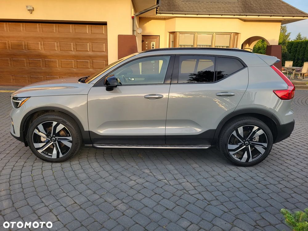 Volvo XC 40 B5 AWD Ultimate Dark - 8