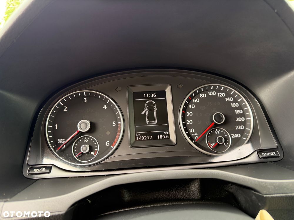 Volkswagen Caddy 4Motion DSG - 19