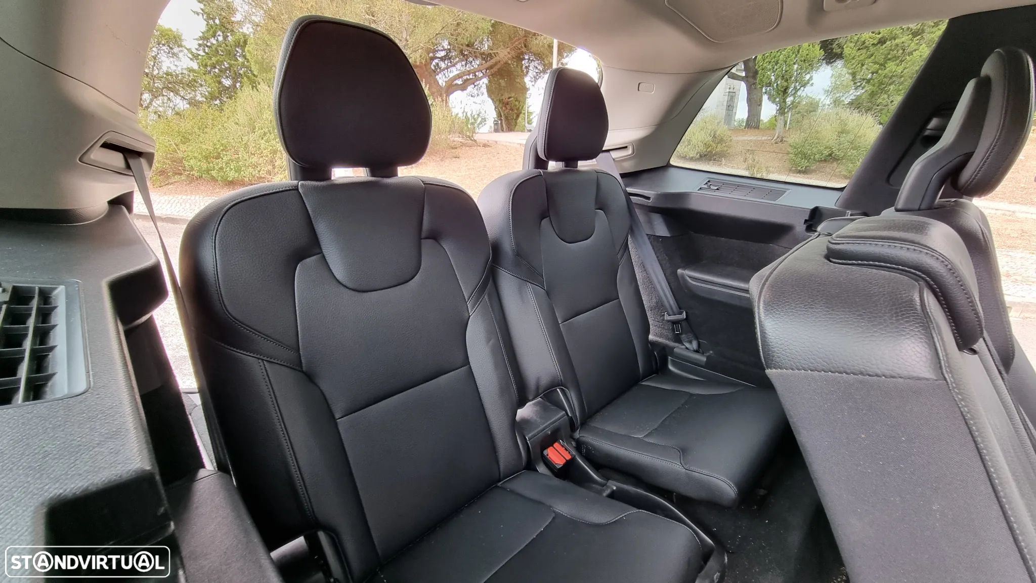 Volvo XC 90 2.0 D4 Momentum - 19