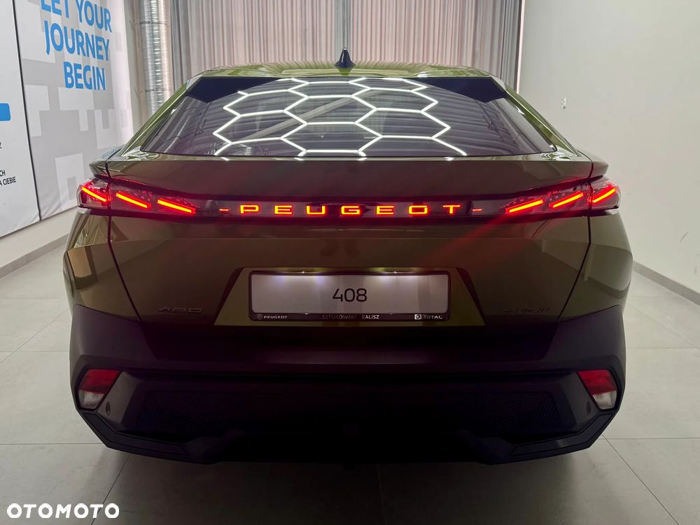 Peugeot 408 - 2