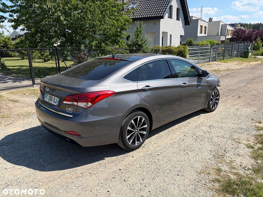 Hyundai i40 1.6 CRDi Premium DCT - 4