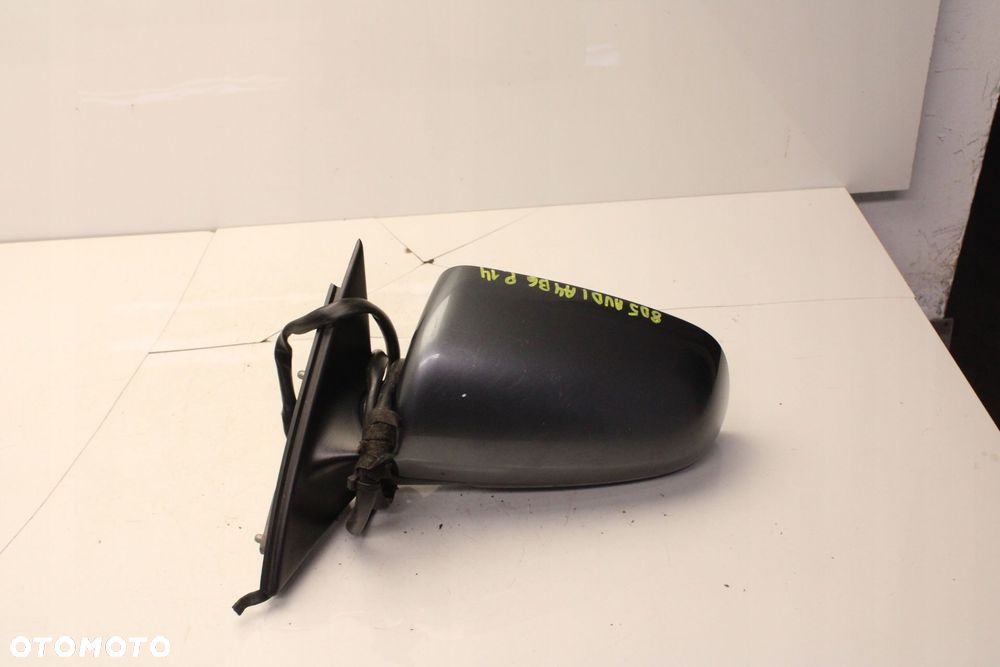 LUSTERKO LEWE AUDI A4 B6 2000R- 14 PIN LX7Z - 1